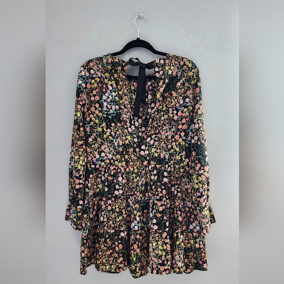 Zara Floral ROMPER - Picture 2 of 5
